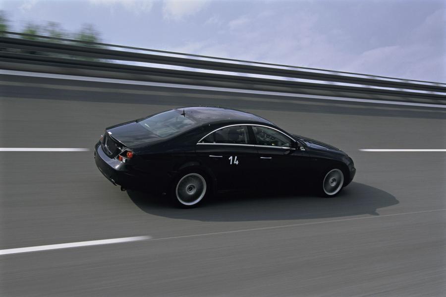  Mercedes-Benz CLS-Class 2005 года  (фото 157 из 343)